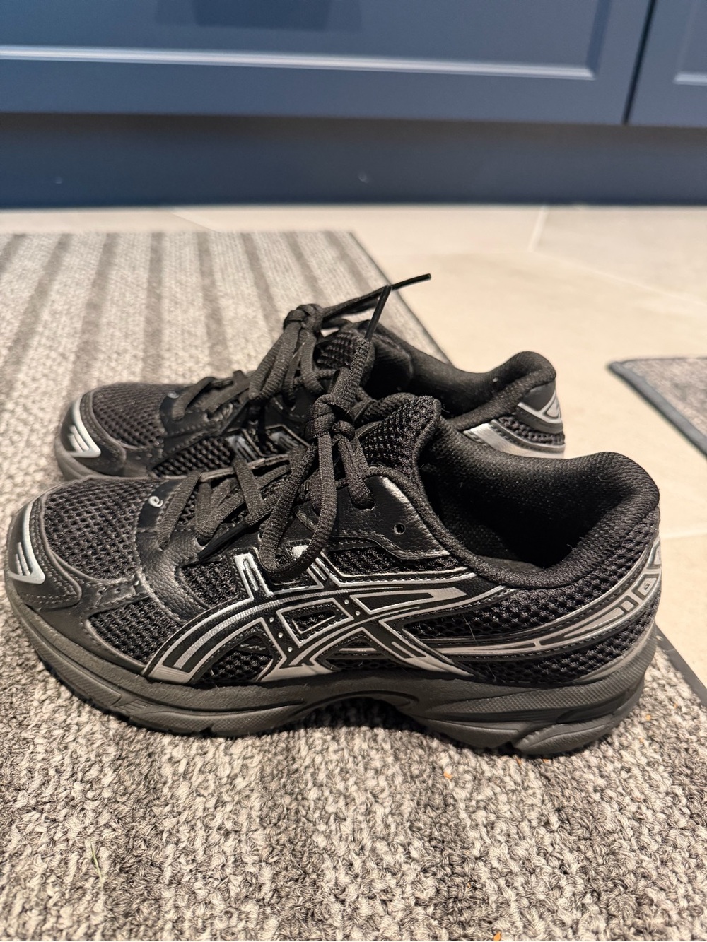 Asics Black Athletic Running Shoes with Silver Accents